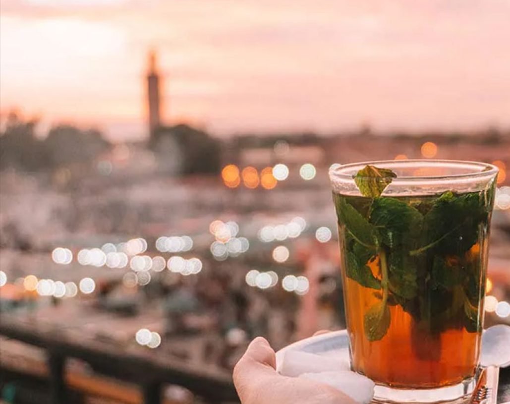 moroccan-mint-tea-break-marrakech-medina-night-tour